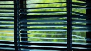نکته هایی برای نظافت پرده ی کرکره ای
